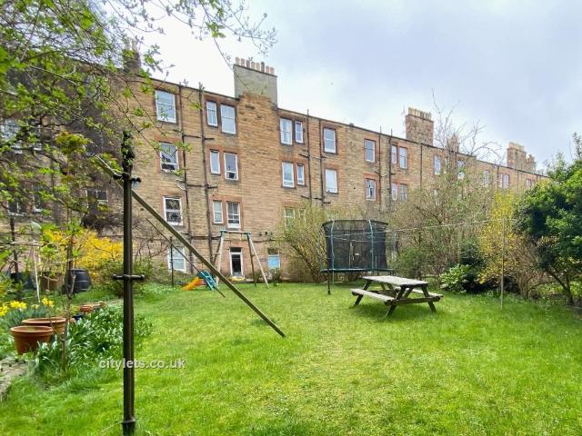 Apartment for rent in Blackford, Scotland