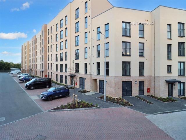 Apartment for rent in Leith, Scotland