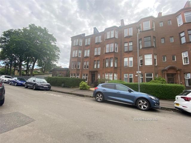 Apartment for rent in Broomhill, Scotland