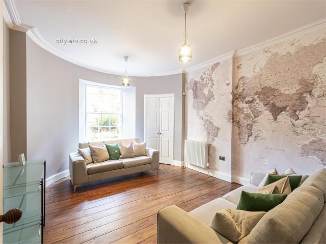 Apartment for rent in Gayfield, Broughton
