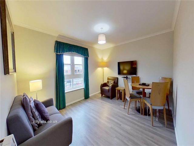Apartment for rent in Gayfield, Broughton