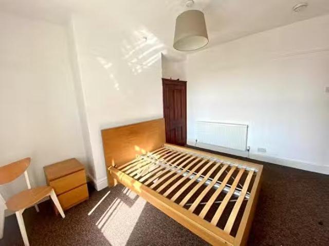 House for rent in Newport