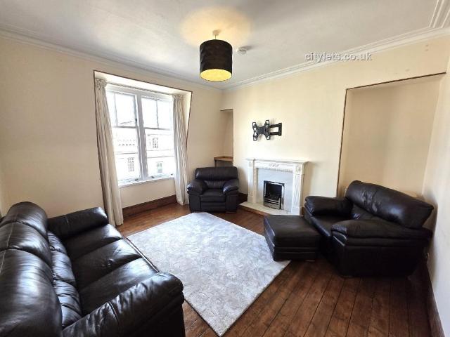 Apartment for rent in West End, Ballindoch