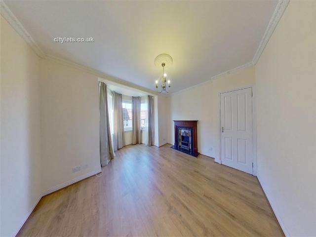 Apartment for rent in Bingham, Craigmillar
