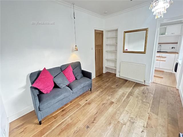 Apartment for rent in East Pilton, Scotland
