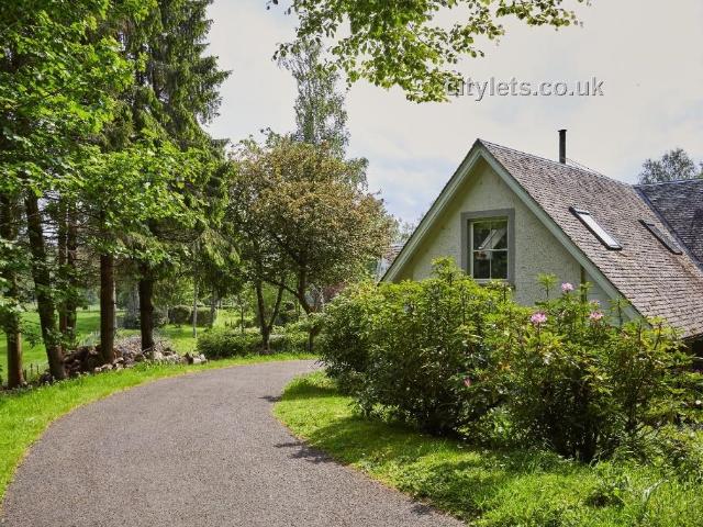 Apartment for rent in Monzievaird, Crieff