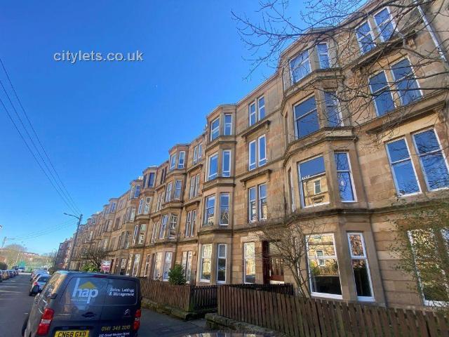 Apartment for rent in The Drives, Dennistoun