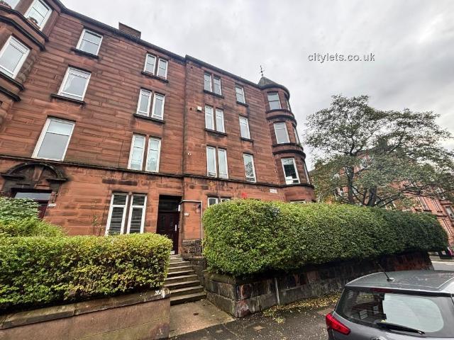 Apartment for rent in The Drives, Dennistoun