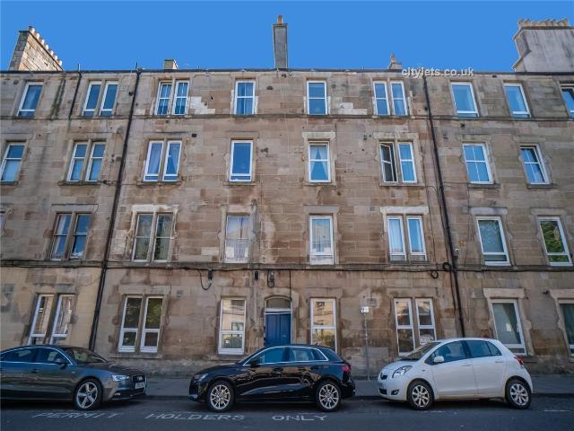 Apartment for rent in Hillside, Leith