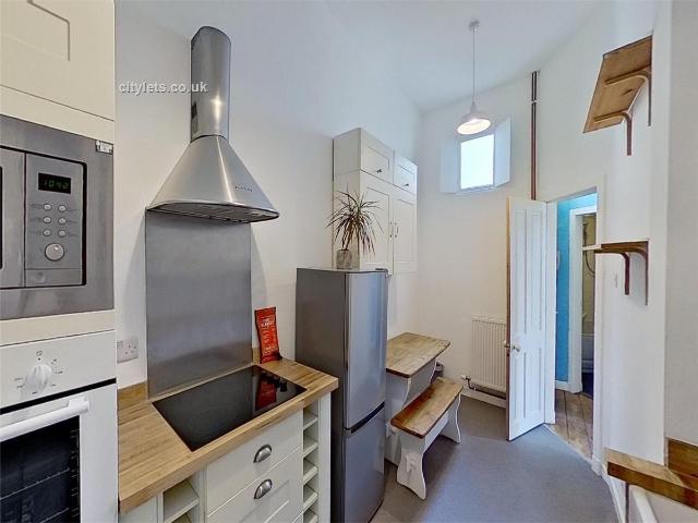 Apartment for rent in Hillside, Leith