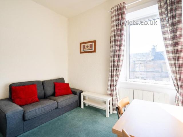 Apartment for rent in Hillside, Leith