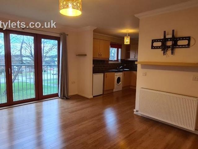 Apartment for rent in Pinefield, Elgin