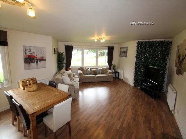 Apartment for rent in Ballindoch, Scotland