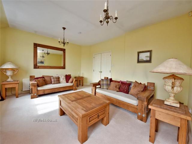 Apartment for rent in Ashley, Ballindoch