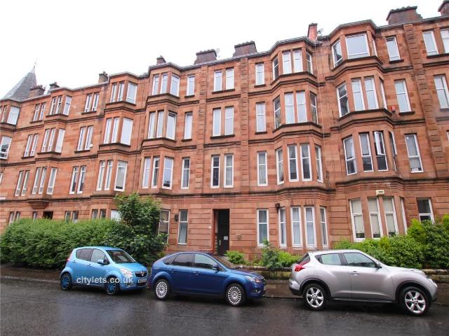 Apartment for rent in Ibroxholm, Ibrox