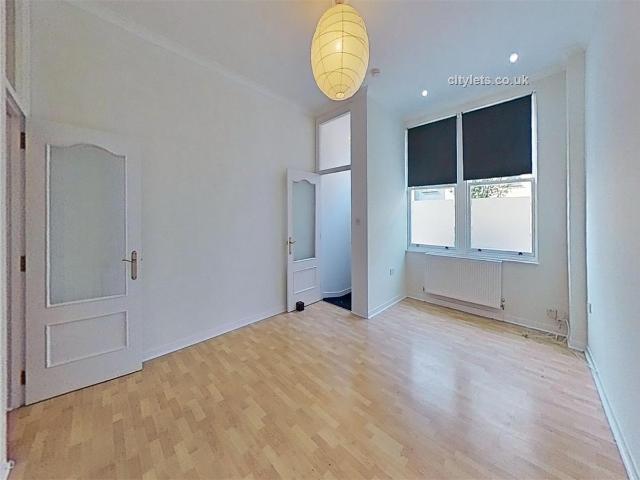 Apartment for rent in Leith, Scotland