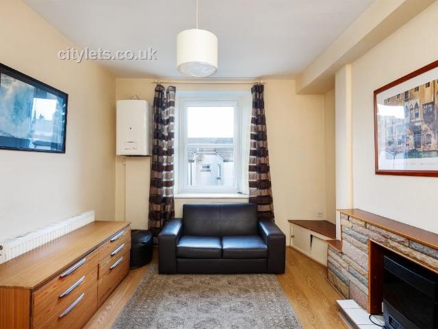 Apartment for rent in Leith, Scotland