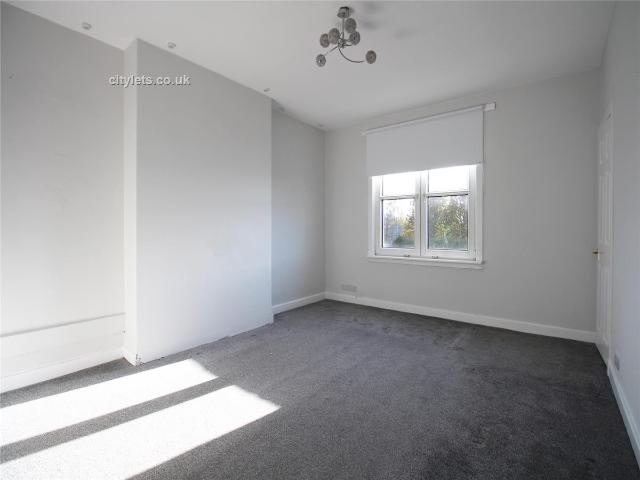 Apartment for rent in Linthouse, Scotland