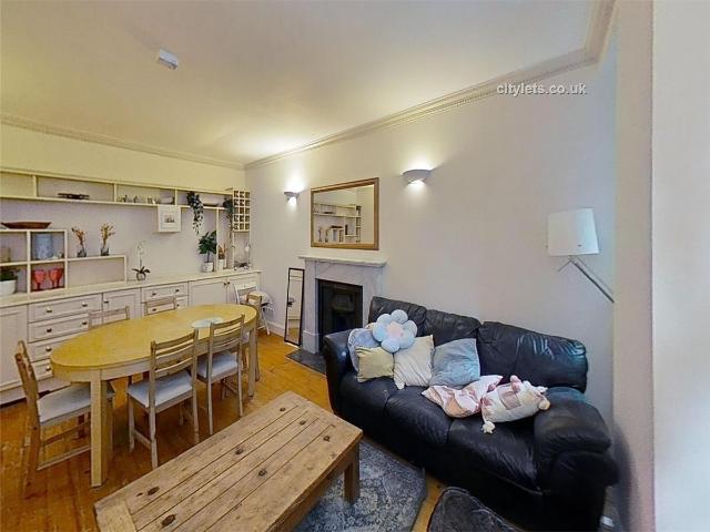 Apartment for rent in Gayfield, Broughton