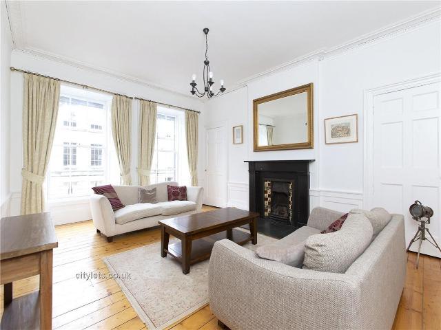 Apartment for rent in New Town, Scotland