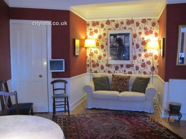 Apartment for rent in Southside, Scotland