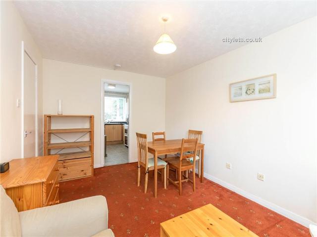 Apartment for rent in Southside, Scotland