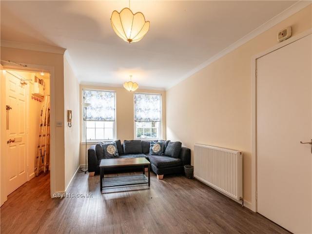 Apartment for rent in Southside, Scotland