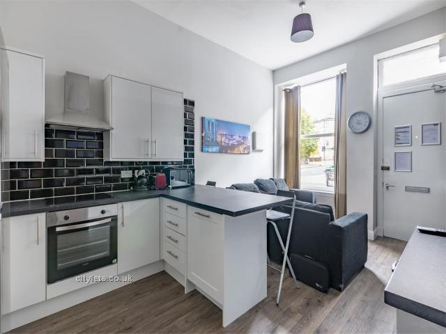 Apartment for rent in Southside, Scotland