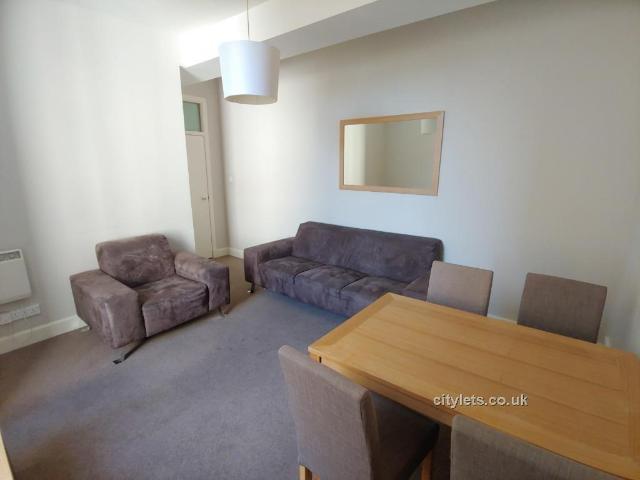Apartment for rent in Southside, Scotland