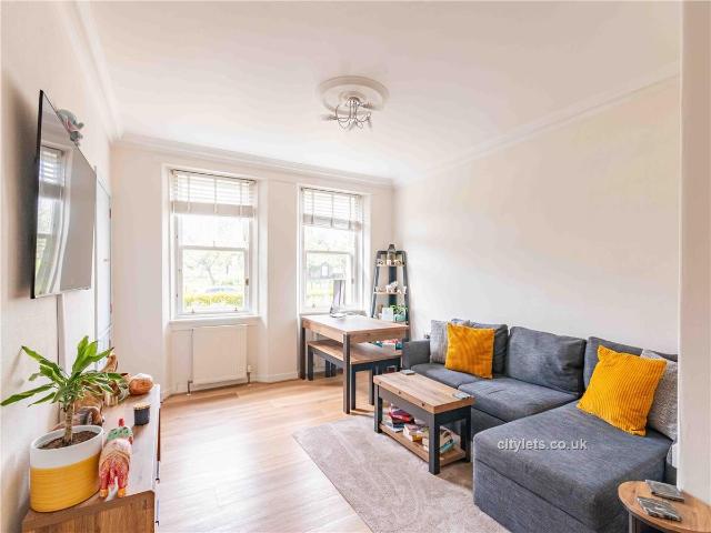 Apartment for rent in Southside, Scotland
