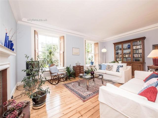 Apartment for rent in Mayfield, Newington