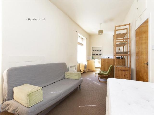 Apartment for rent in Abbeyhill, City of Edinburgh