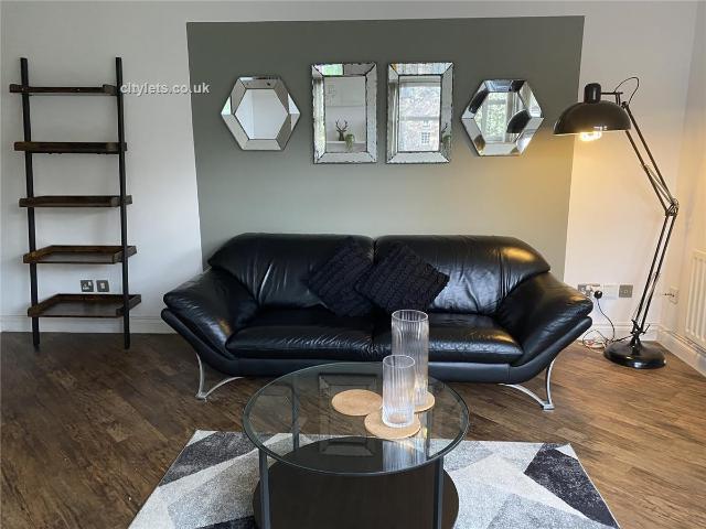 Apartment for rent in Canongate, Old Town