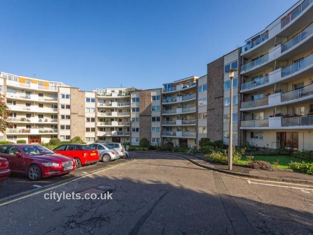 Apartment for rent in Comely Bank, Craigleith