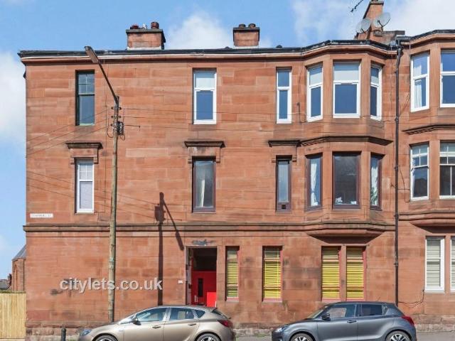 Apartment for rent in Dowanhill, Scotland