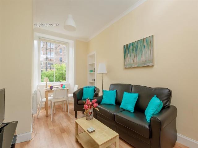 Apartment for rent in Merchiston, Scotland