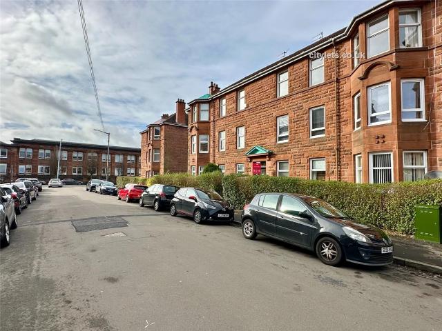 Apartment for rent in Shawmoss, Glasgow