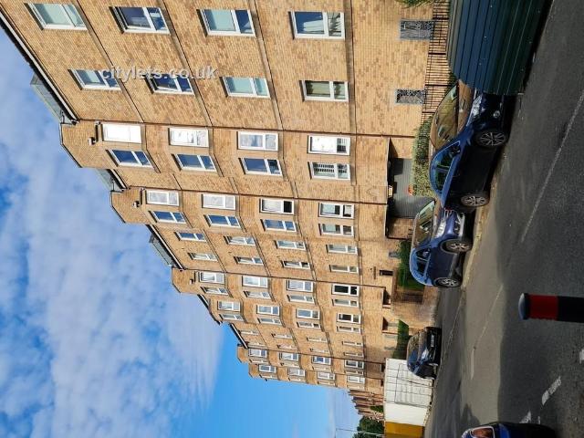 Apartment for rent in Shawmoss, Glasgow