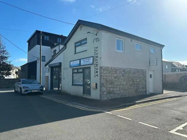 Apartment for rent in Hencastel, Bridgend