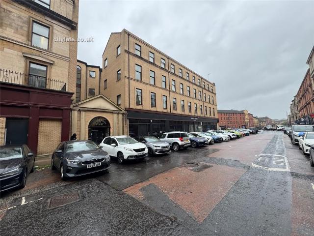 Apartment for rent in Woodside, Scotland