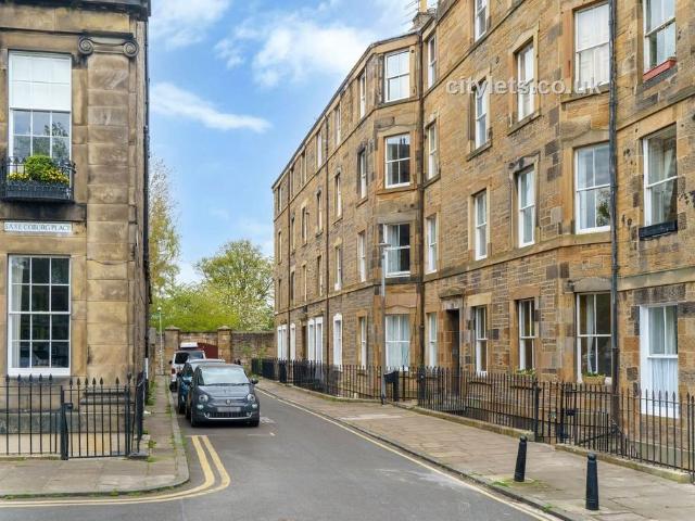 Apartment for rent in Silvermills, Scotland