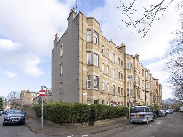 Apartment for rent in Leith, Scotland