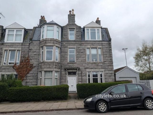 Apartment for rent in West End, Ballindoch