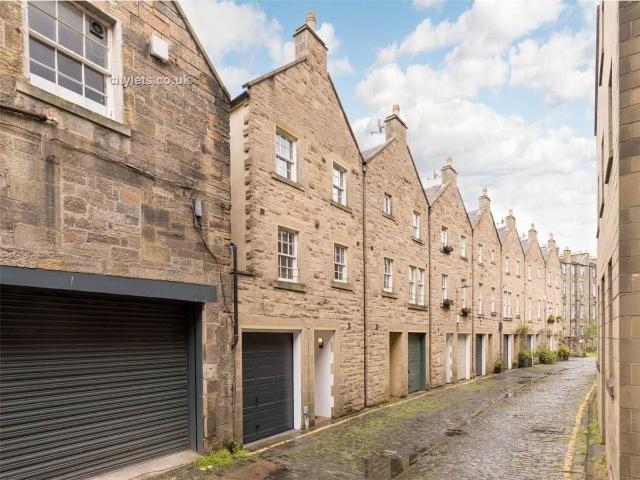 House for rent in Haymarket, Scotland
