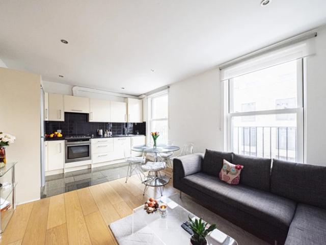 Apartment for rent in Maida Hill, Greater London