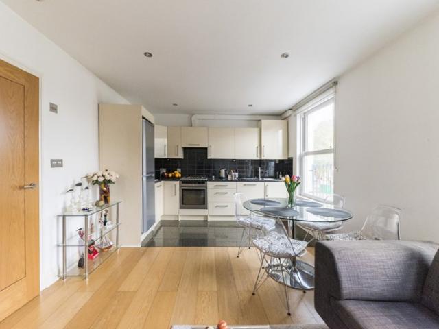 Apartment for rent in Maida Hill, West Kilburn