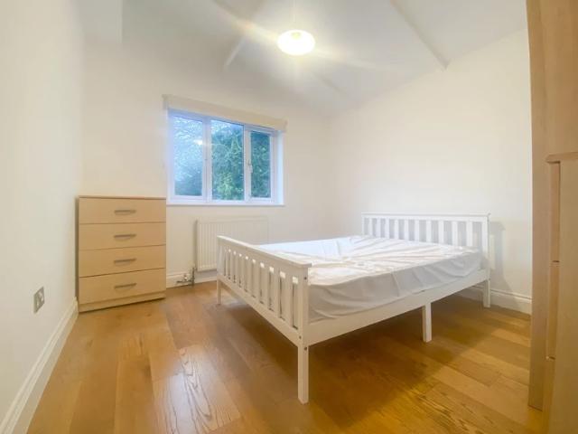 Apartment for rent in Finchley, Greater London