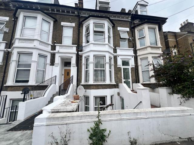 House for rent in Upton, Greater London
