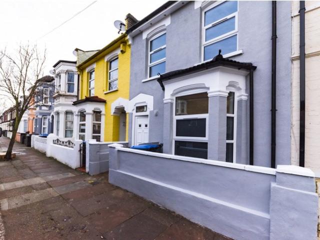 Studio for rent in Cat Hill, Isle Of Man