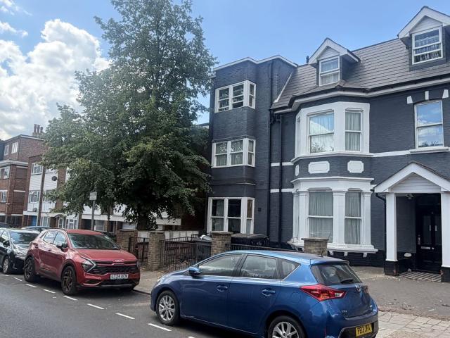 Apartment for rent in Harlesden, Greater London